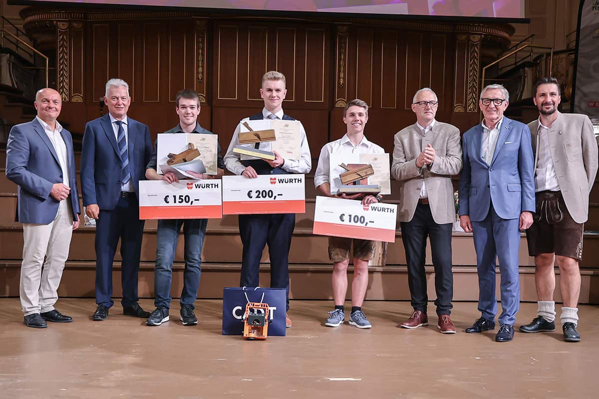 WKO Tischler beim Bundeslehrlingswettbewerb Tischler-Nachwuchs bei der Preisverleihung in Graz.
